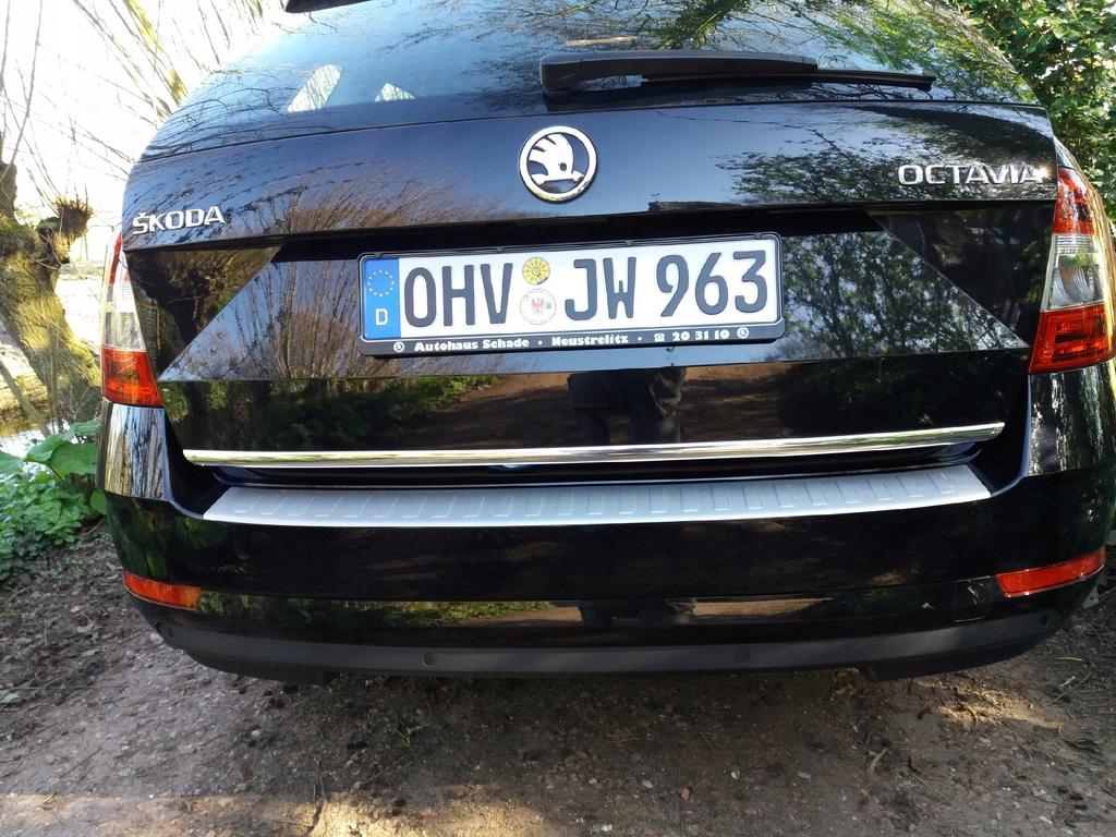 CHROME TRIM FOR TAILGATE Skoda Octavia 2 Kombi