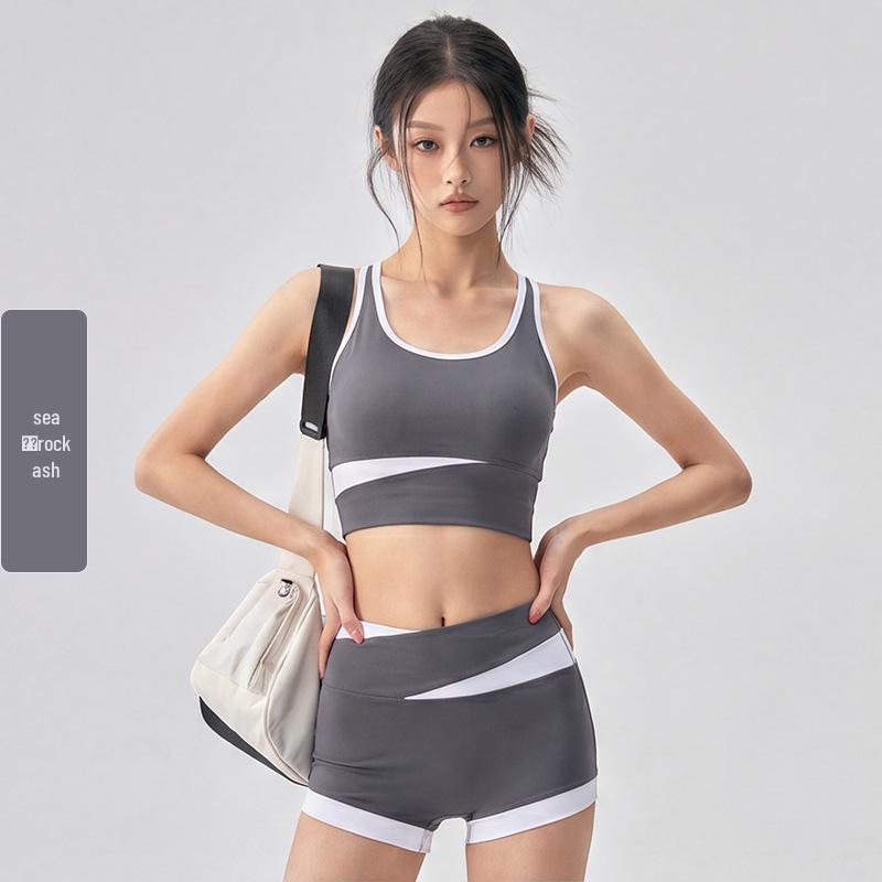 Women's Summer Yoga Suit Set - Cool Spicy Color Block Tank with Chest Pads for Fitness and Pilates