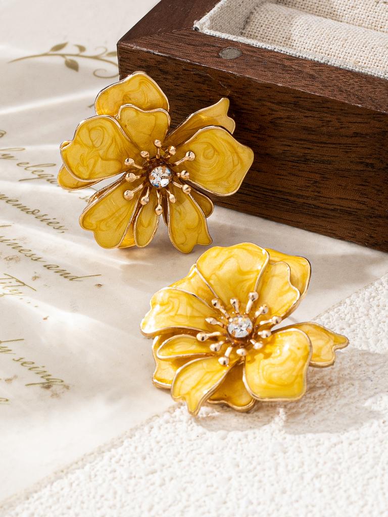New Self-developed Enamel Flower Earrings, Simple and Exquisite Temperament, Small Stud Earrings, Xianfanqing