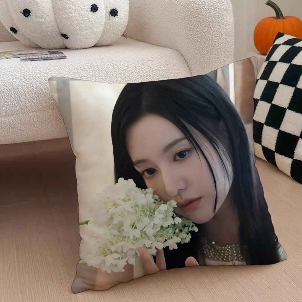 Korean KKim Ji Wons Beautiful Girl Cushion Cover Throw Pillow Cover Hidden Button Durable Polyester Chair Cushion