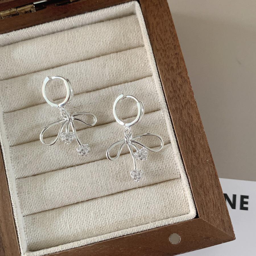 Elegant Love Heart Bow Earrings: Princess Style, Exquisitely Crafted for Women