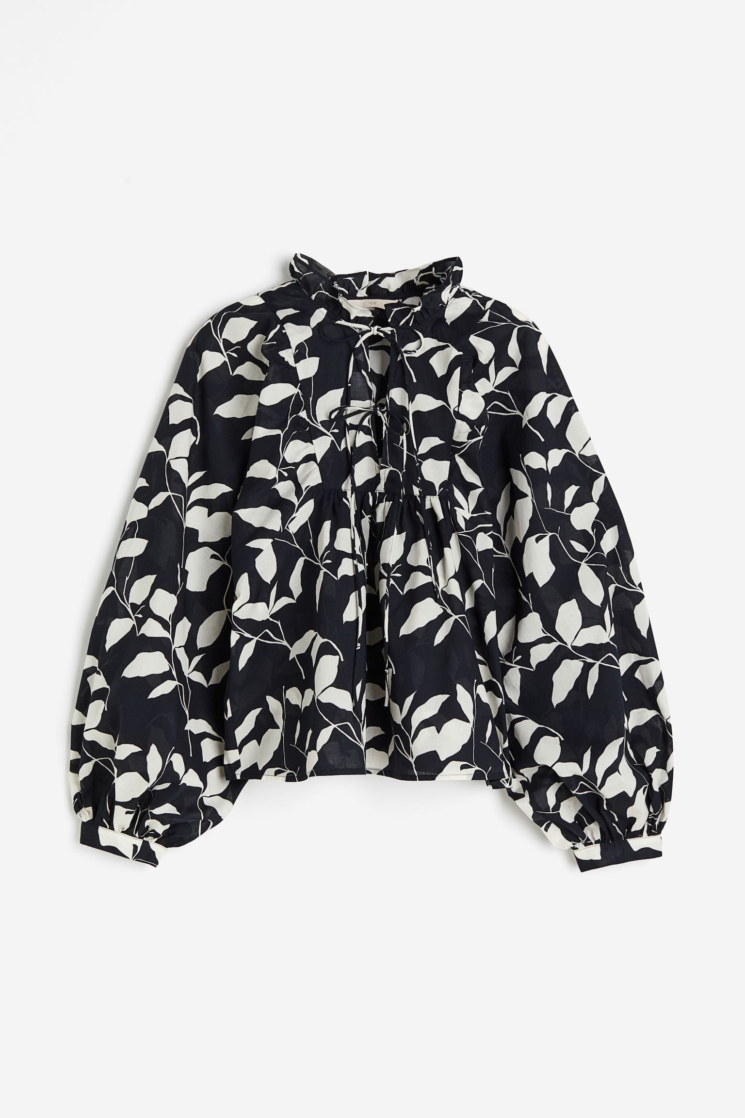 

Блузка с завязками