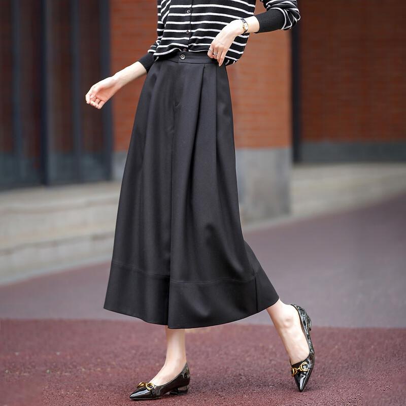 Demana Women's Pleated Wide-Leg Cropped Commuter Pants