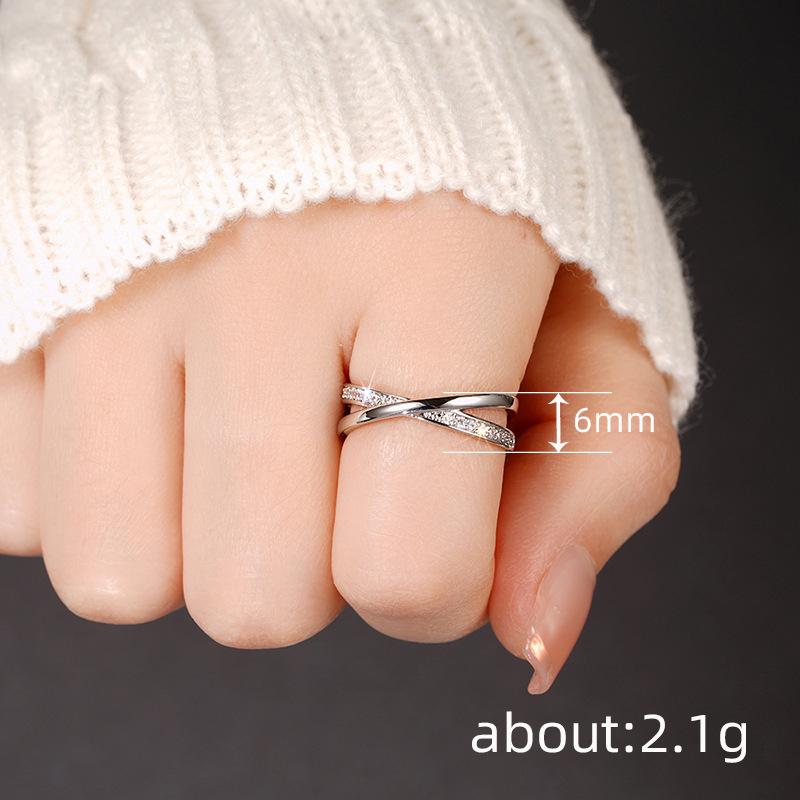 Huitan Fashion Contracted Cross Finger Rings with Cubic Zirconia Statement Accessories for Women Daily Wear Chic Zircon