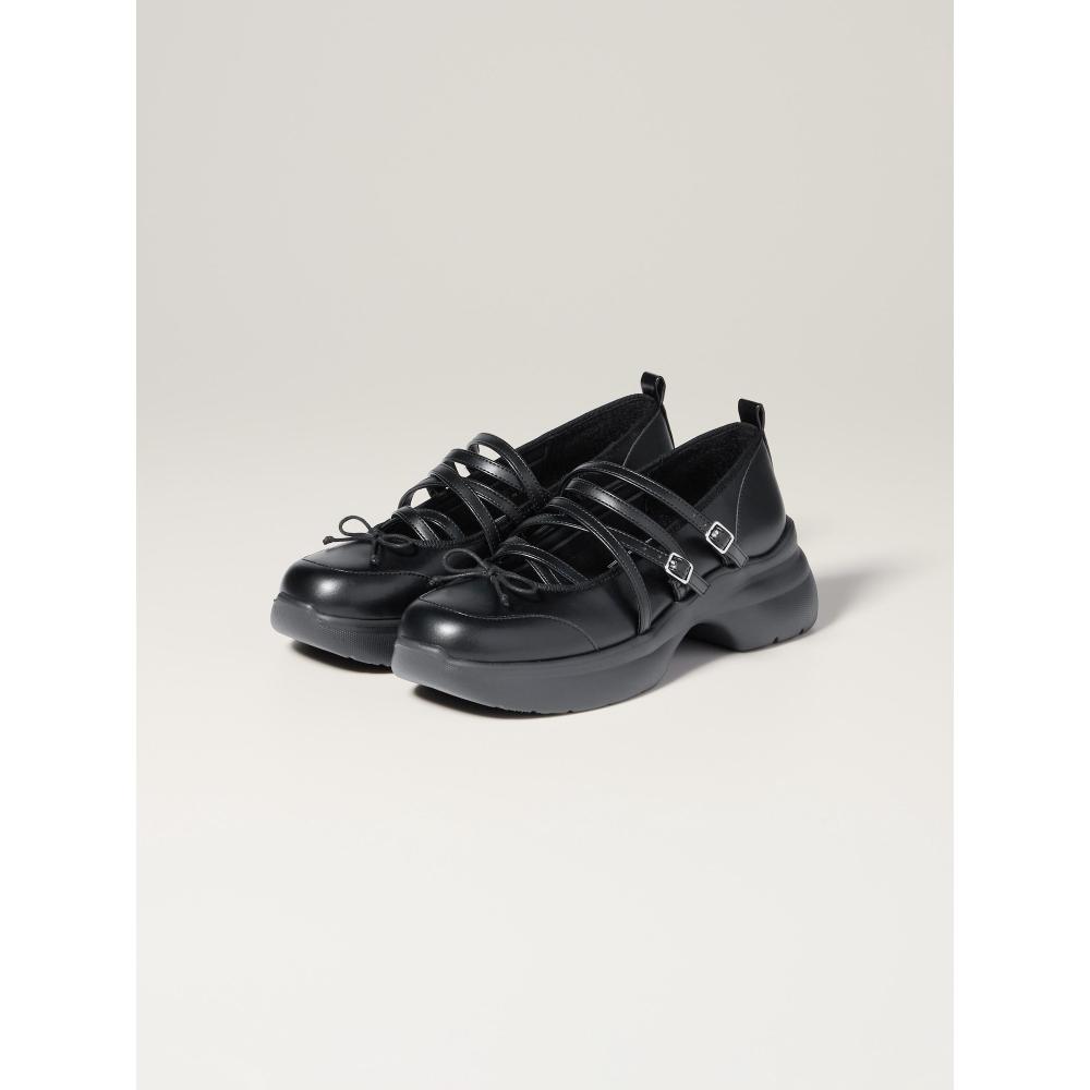 GU by Uniqlo Boty Mary Jane od Rokh