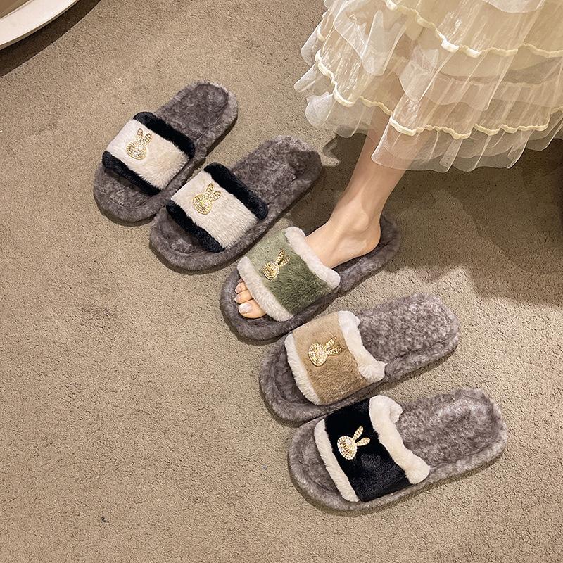 Fashion Fluffy Slippers Women Home Fashion Designer Shoes Ladies Popular Casual Platform Indoor Fur Slides Girls Flats Open Toe Elegant