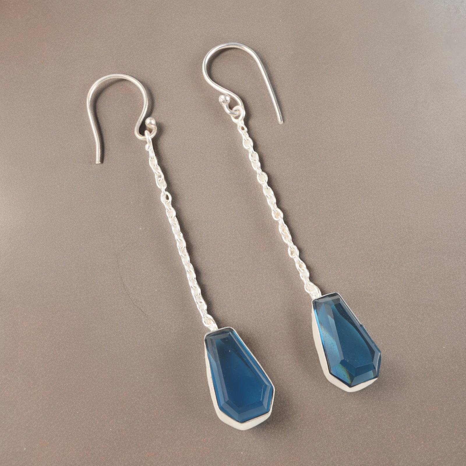 

Лондонский голубой топаз Драгоценный камень 925 Стерлинговое серебро Ювелирные изделия Серьги ручной работы 3,0 EE-135-12