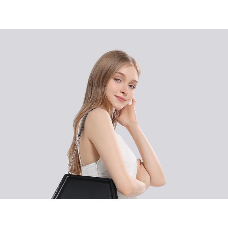 Single Shoulder Bag Female Summer Solid Color Matching Design Sense Niche Chain Diagonal Bag