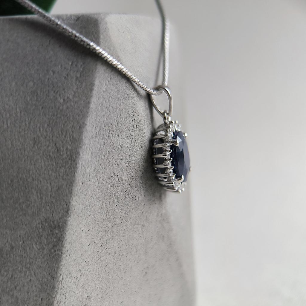 Серебряная подвеска с сапфиром 3.599ct, фианитами (2202578)