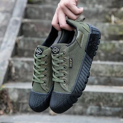 Breathable Anti-Wear Canva Work Shoes For Men Durable Plastic Soles Comfortable Casual Shoes Ideal For Farm Work And Constructio