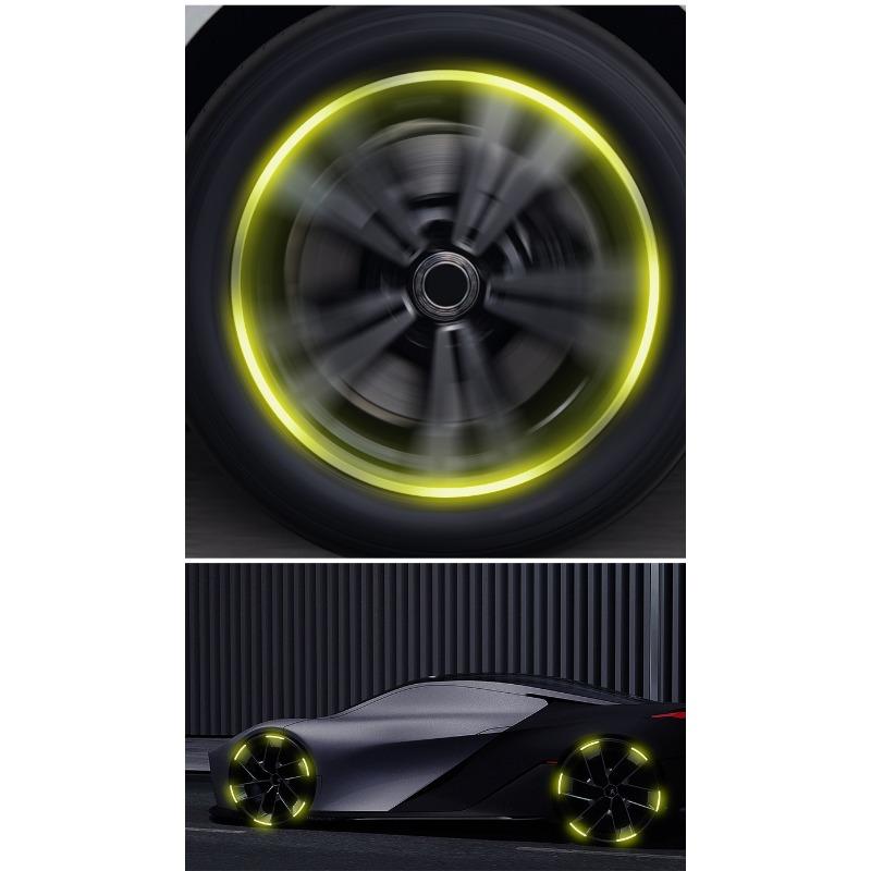 Car Wheel Tire Rim Hub Reflective Luminous Emblem Sticker Car Styling for Audi Q2 Q3 TT RS3 RS4 A3 A4 B5 B6 A3 8P 8V 8L A5 A6 C6 C5 A1 A7 A8