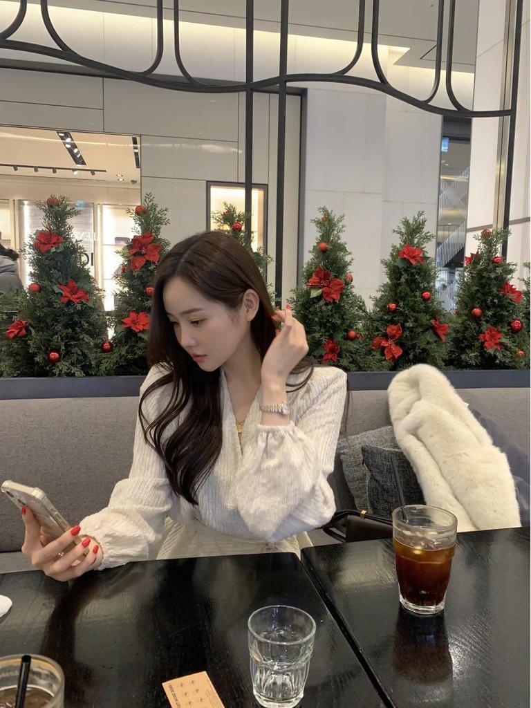 Chic Autumn/Winter Women's Waist-Gathering French Long Sleeve Shirt