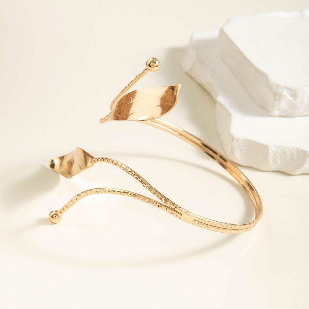 Spiral Women Arm Bracelet Adjustable Armlet Jewelry Metal Starfish Open Cuff Bangles  Dress Up