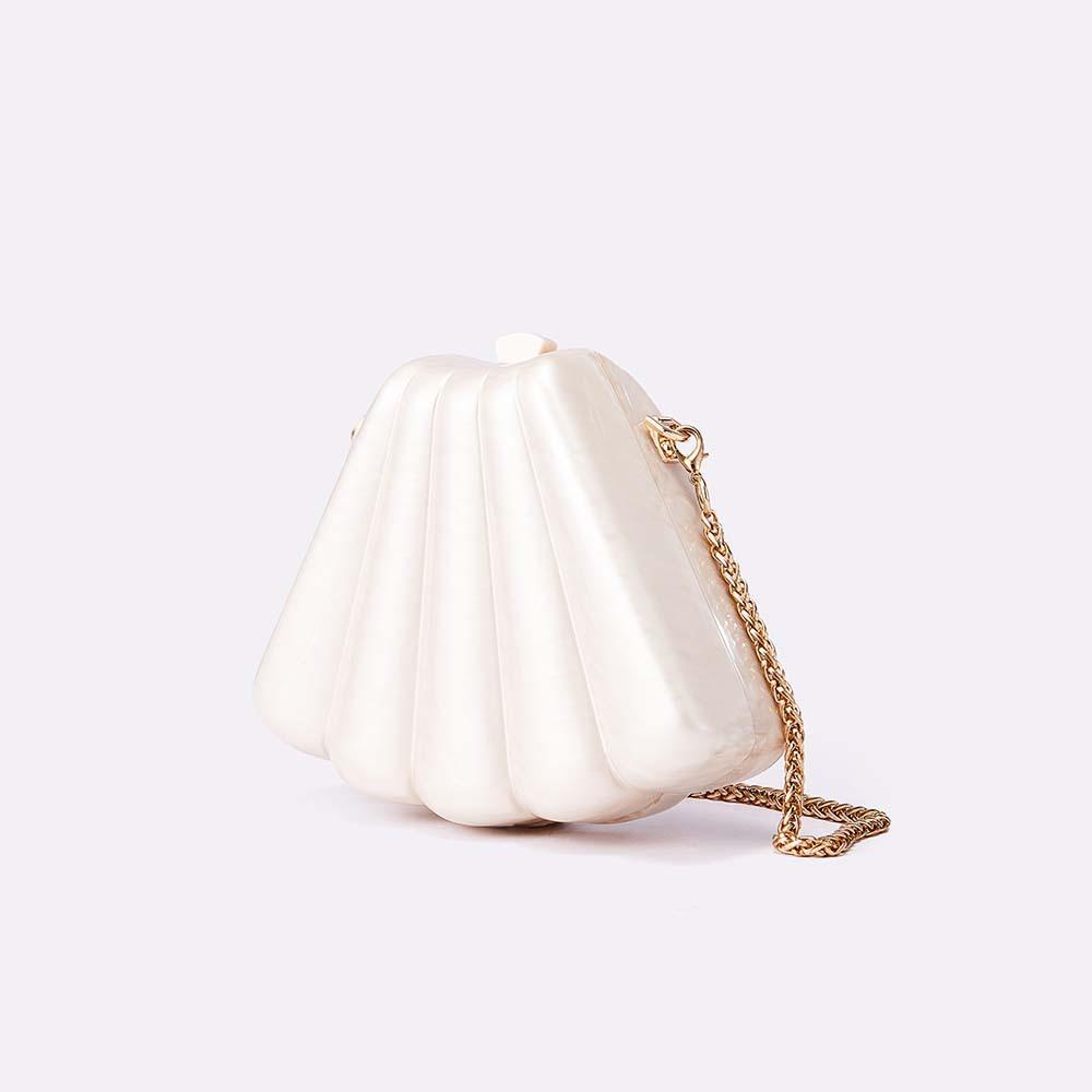 Women Luxury Designer Elegant Metal Chain Clutch Purses And Handbags Wedding Party Fan-shaped Female Acrylic Box Evening Bags
