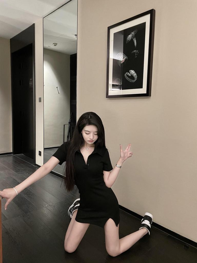 2022 Korean Slim Fit Polo Collar Bodycon Dress for Petite Sizes