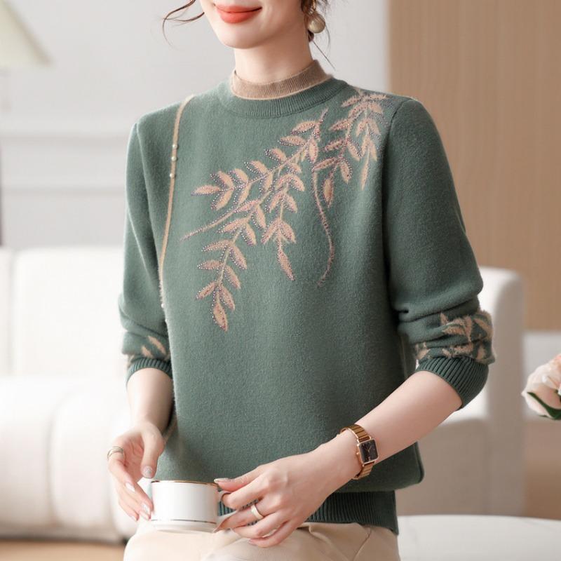 Mittlerer Mutter kleiner Rollkragen-Strickpullover aufgeschichtet und verdickt Jahres-Pullover für mittlere und ältere Frauen Thermounterhemd