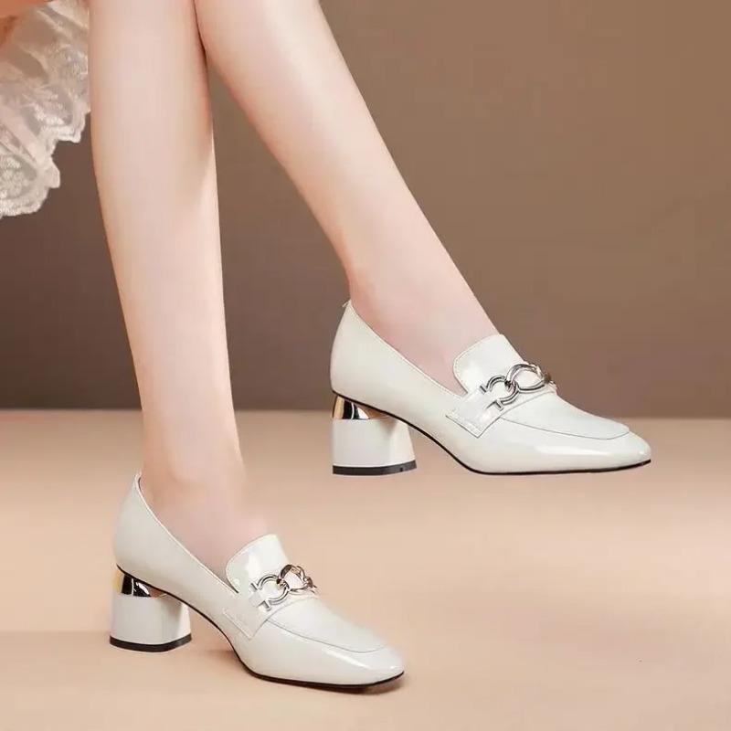Square Heel Metal Chain Pumps Loafer Women Shoes Fashion Slip On Slipper Luxury Design Casual Mary Janes Shoes Spring Summer