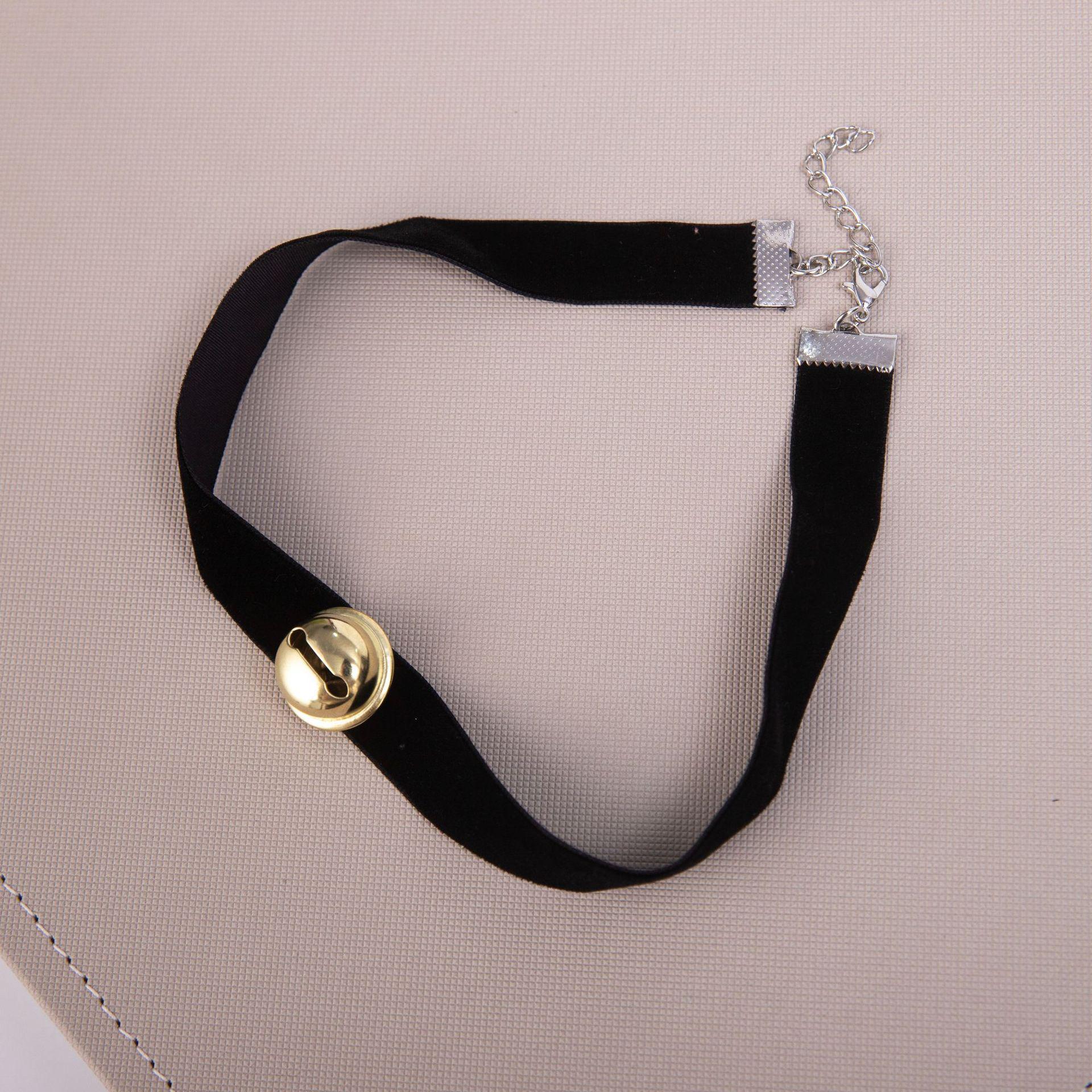 Бархатное рождественское ожерелье-чокер с колокольчиком: Праздничный, Мягкий, Сладкий и Стильный для Каждой Маленькой Принцессы чёрный