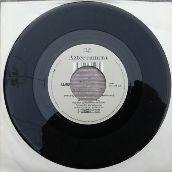 

7inch Record AZTEC CAMERA - Somewhere In My Heart YZ181 WEA 1988 UK Rock Used