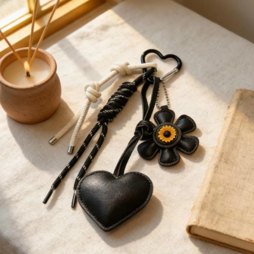 Vintage Flower Heart Keychain Sunflower Bag Hanging Fashion Bag Ornament Keys