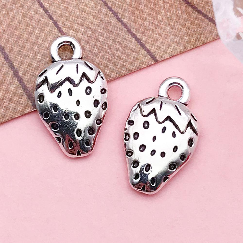 Strawberry Fruit DIY Korean Jewelry: Cute 3D Mini Pendant for Bracelets