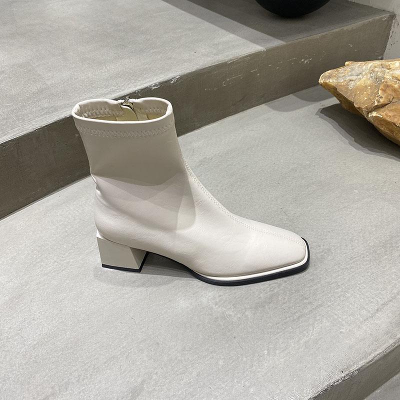 

Premium high heels white Martin short boots French small ankle boots autumn and winter velvet new thin boots women s boots 40