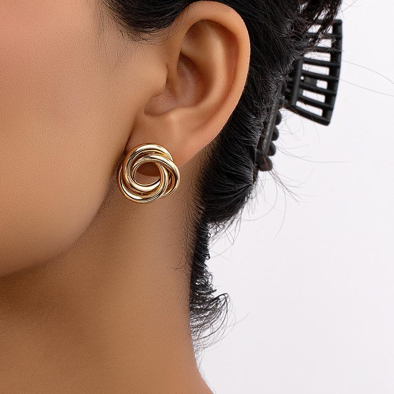 Korean Retro Geometric Circle Hoop Earrings for Women