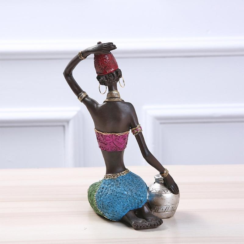 Golden Ethnic Resin Sculpture Artistic Table Decoration For Indoor Space Friendly Lightweighted Ornament