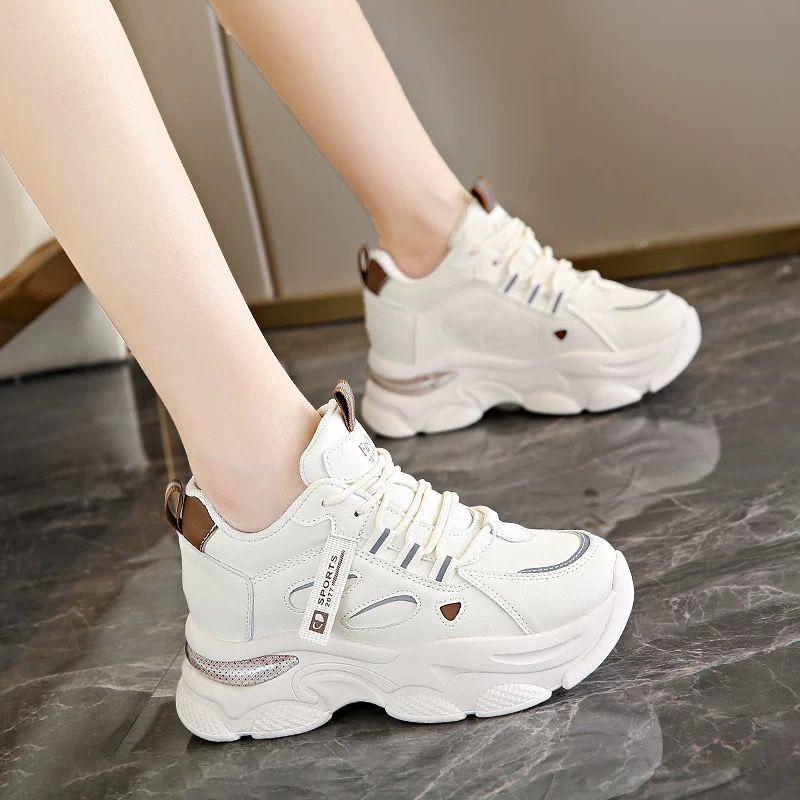 ins tide inner height-increasing shoes 2025 new spring and autumn dad shoes women's thick-soled running is not tired of feet little white sports shoes
