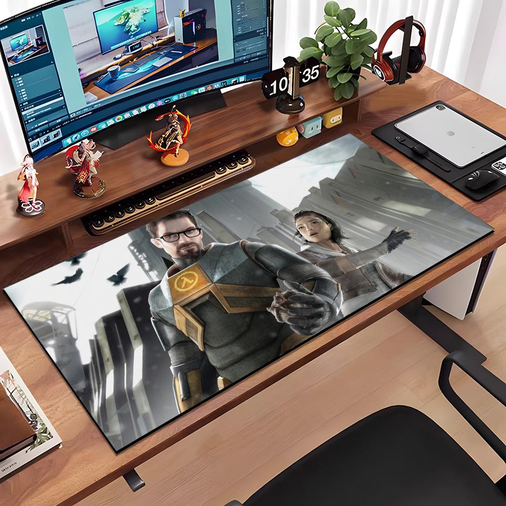 Half Life Large Mouse Pad Large Anti-Slip Rubber Gaming MousePad Durable Desk Pad Thick Seam Edge Suitable For Office And Gaming