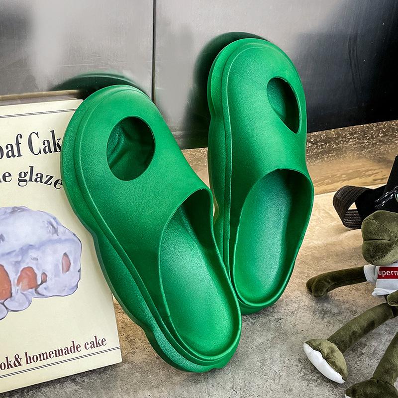 Fashion 2024 New Fashion Comfort Soft Garden Shoes Sandals Breathable Lightweight Big Size 45 Men/women Outdoor Beach Slippers