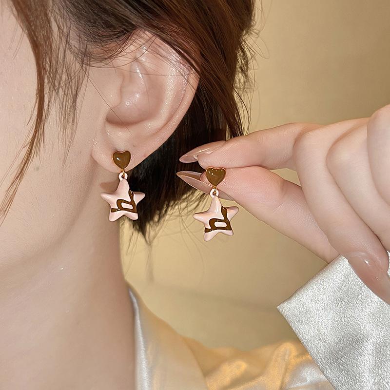 

Silver needle dripping oil love star pendant earrings stud earrings temperament personality earrings design sense niche