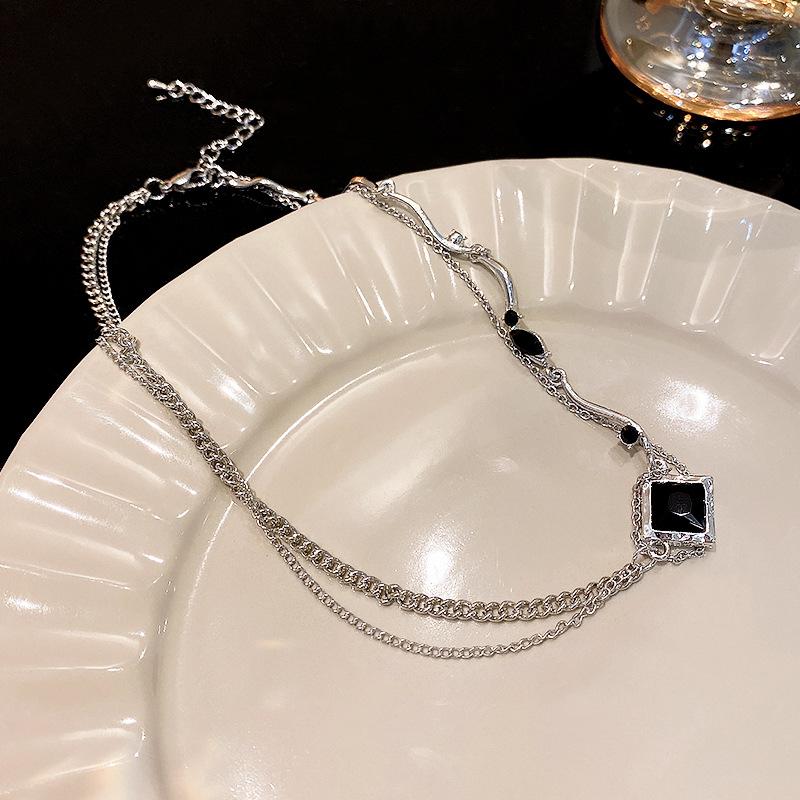 ins style light luxury double-layer square zircon necklace women's irregular collarbone chain trendy cool accessories