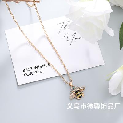 European and American Jewelry Cute Little Bee Necklace Fashion Diamond Niche Design Bee Pendant Collarbone Chain