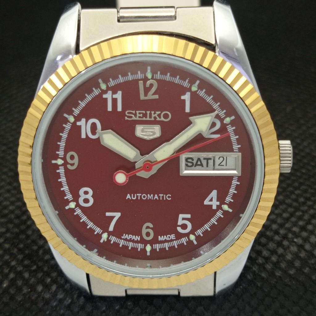 BRUKT SEIKO 5 AUTOMATISK JAPAN HERRE KLOKKE SJELDEN GYLDEN URVERK 575a-a304886-9 SKU575a-a304886