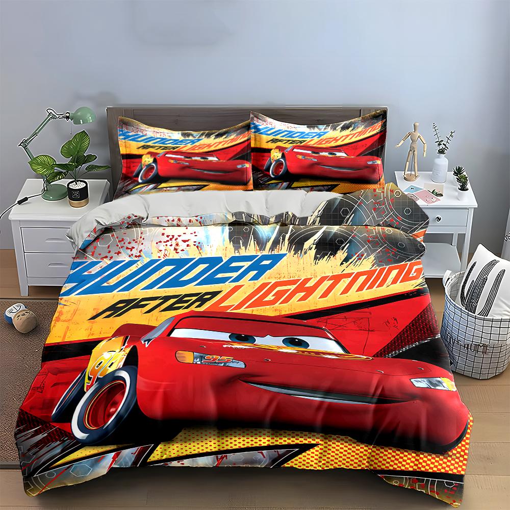 Racing Car Bedding Set with Lightning Design Bedding set (1 duvet cover, 2 pillowcases, duvet not included)