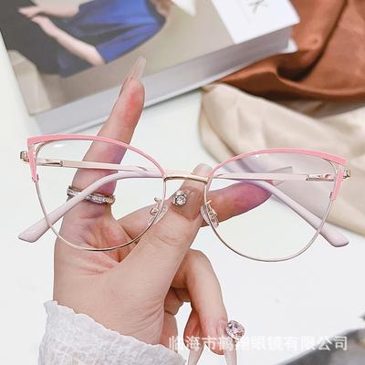 Rám na brýle Cat'S Eye s plochým světlem Personalizovaný trendy oválný Lze osadit brýlemi na krátkozrakost Kovový rám Dámské brýle proti modrému světlu