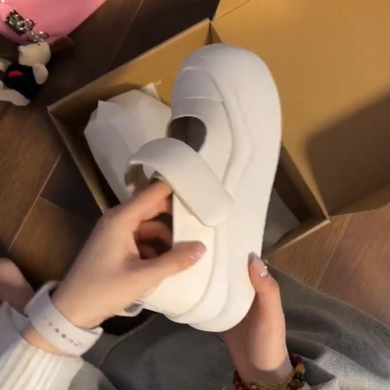 Mary Jane platform white shoes women's 2025 summer new Velcro shallow mouth big head versatile casual sports shoes