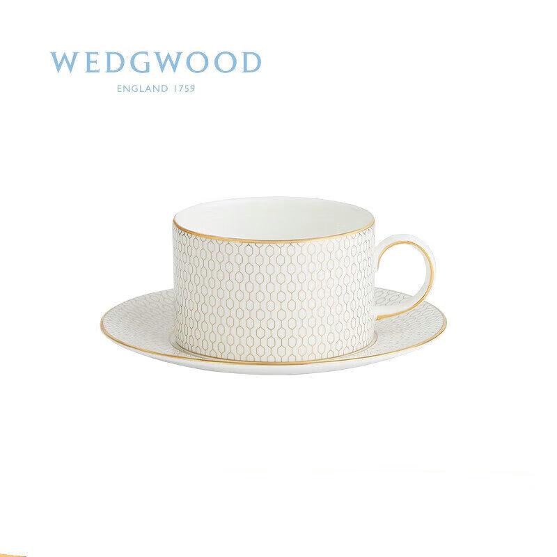 Набор кофейных чашек Wedgwood Gold Geometric