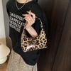 New High-end Hand Bag Patent Leather Leopard Print Retro Fashion Handbag Dumpling Bag Temperament Messenger Bag
