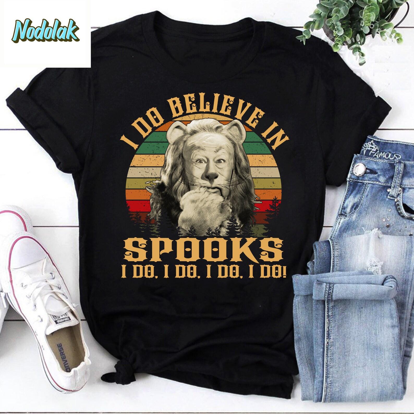 The Cowardly Lion I Do Believe In Spooks Vintage T-Shirt, The Cowardly Lion Shirt, The Wizard Of OZ Shirt, Lion Of OZ Shirt M
