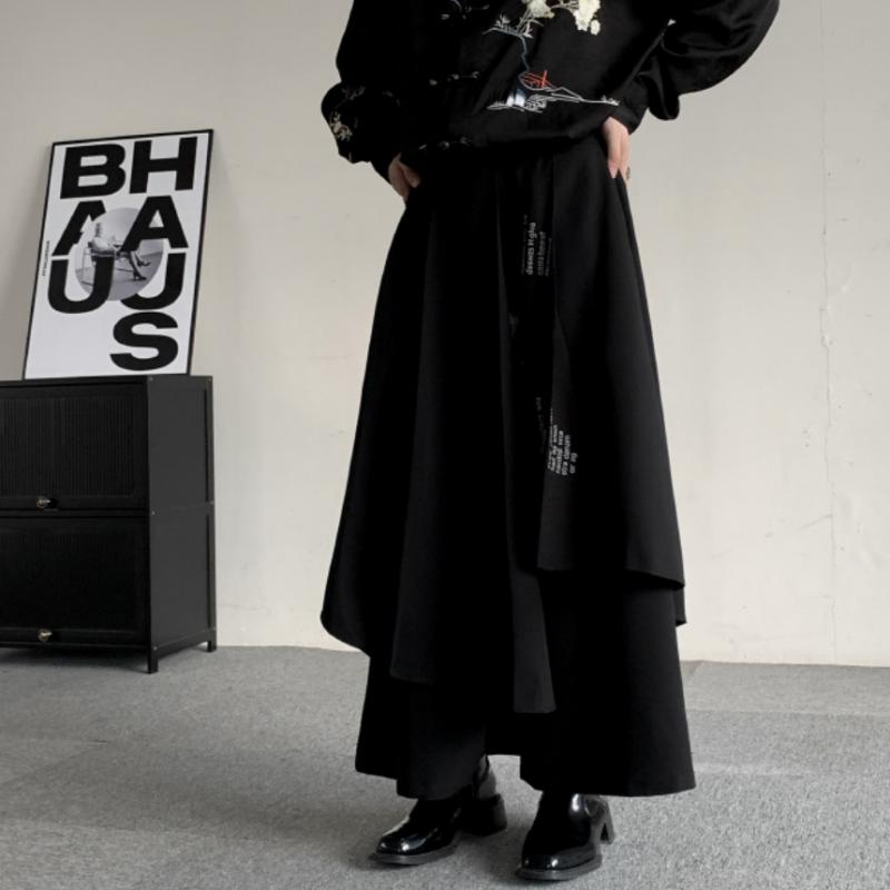 2025 Japanese Samurai Style Black Pants Men Retro Layered Irregular Pants Male Wide Leg Skirt Pants Man Casual Harajuku Trousers
