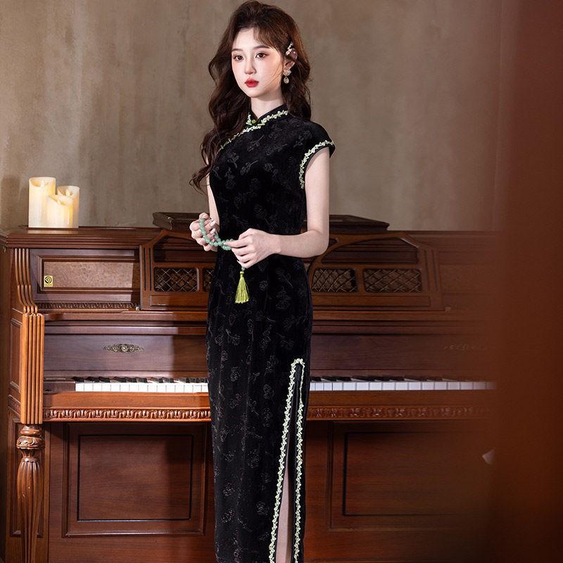 Black Velvet Sleeveless Long Cheongsam Dress 2026 Womens Elegant Modern Chinese Style Evening Gown