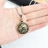 Collier Pendentif Tête de Cheval Porte-Bonheur Européen-Américain: Ornement du Zodiaque Personnalisé à Double Couche.