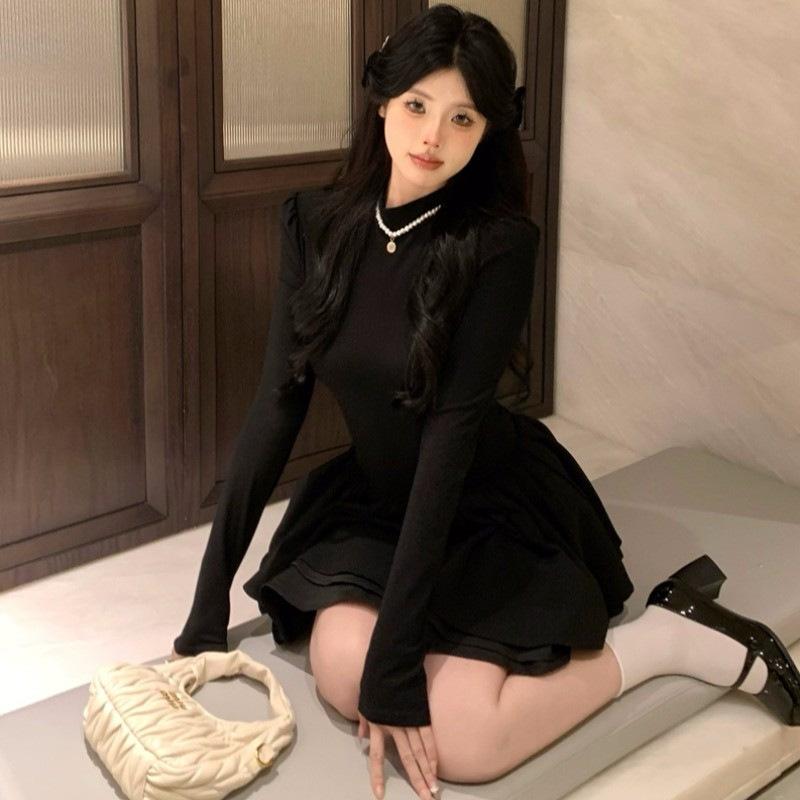Rich daughter feeling small black dress French temperament princess tutu skirt semi-turtleneck knitted dress autumn and winter