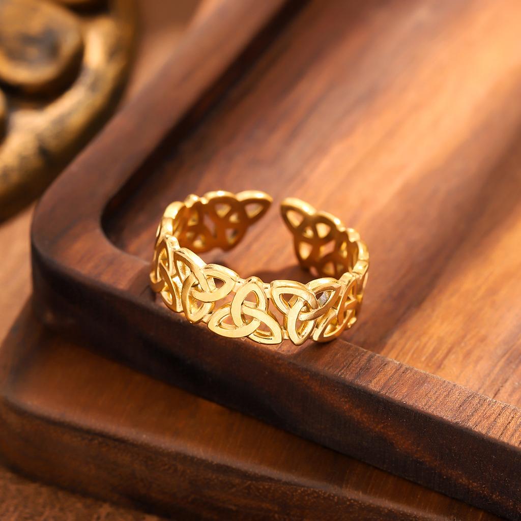 European and American jewelry ring fashion niche light luxury opening hollow finger ring stainless steel ring