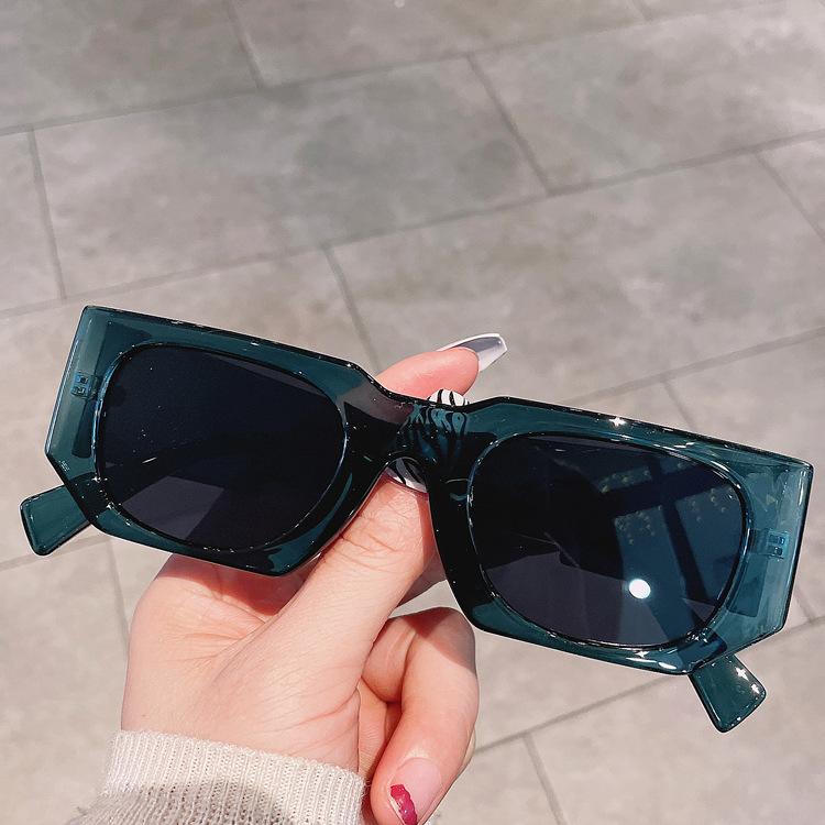 Thick Frame Square Sunglasses Women Vintage Trendy Fashion Brand Design Small Rectangular UV400 Shades