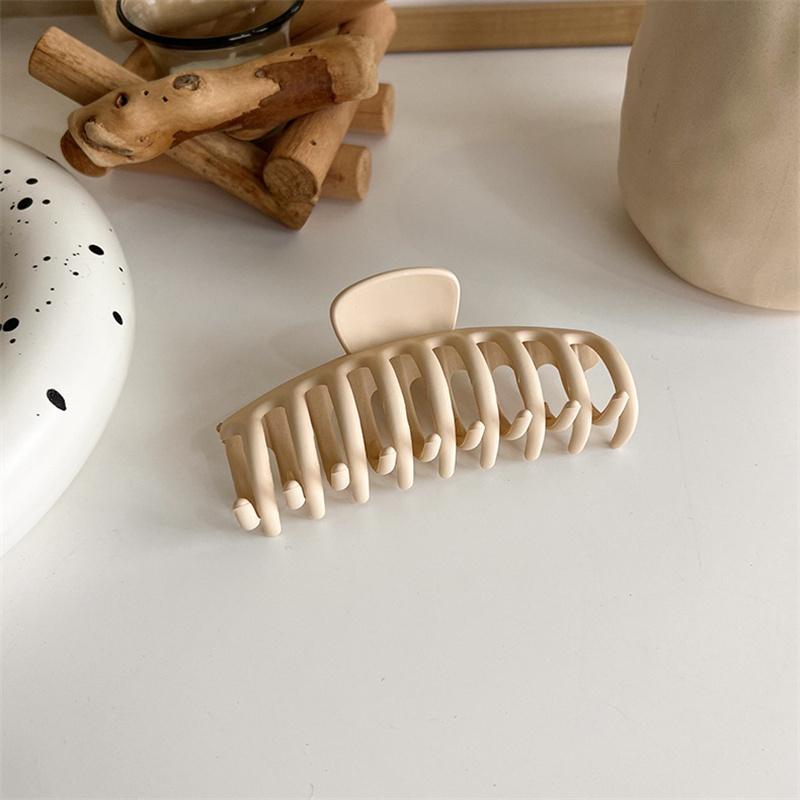 38Styles Geometry Women's Hair Claw Coffee Beige Large Thick Hair Clip Crab Korean Big Small Hairpin Femme Girl Hair Accessories