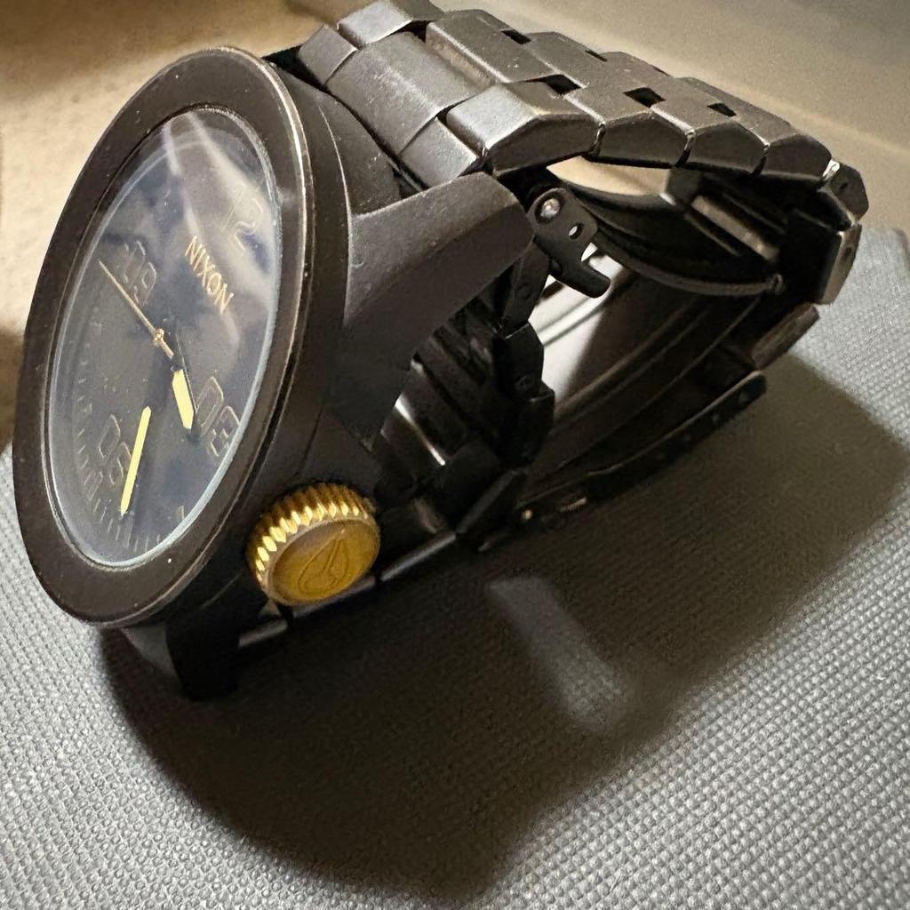 Used NIXON Watch