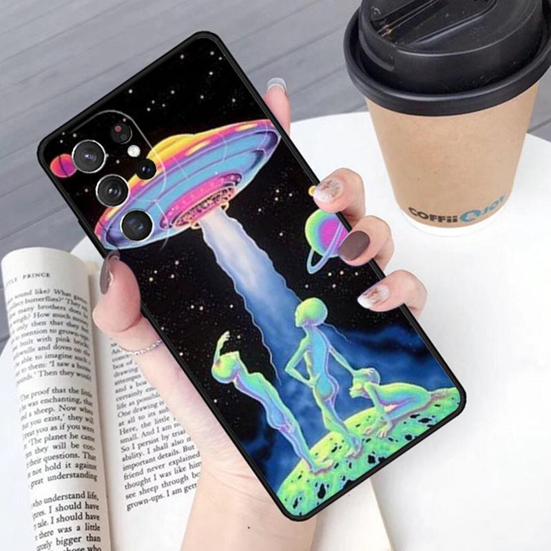 Aesthetics Cartoon Alien Phone Case Cover For Samsung Galaxy S24 S25 Ultra S21 S22 Ultra S10E Note 10 Plus Note 20 FE S23